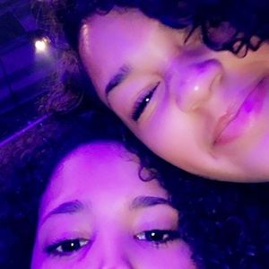 Meet your Posher, Mya